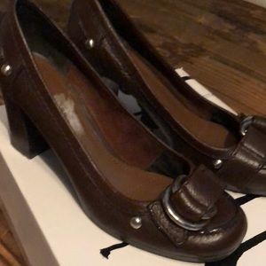 Nine West Brown Block Heel, Size 7.5